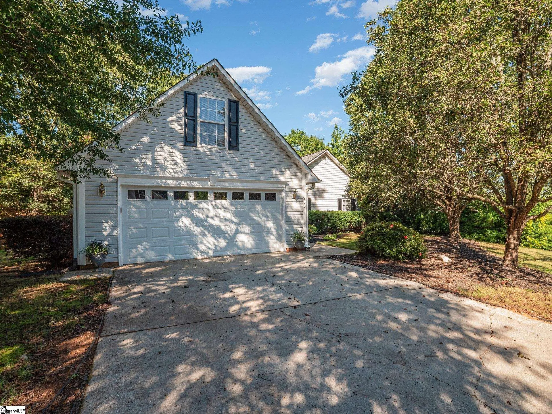 Property image 2 at 205 Pheasant Ridge Drive, Taylors, SC 29687