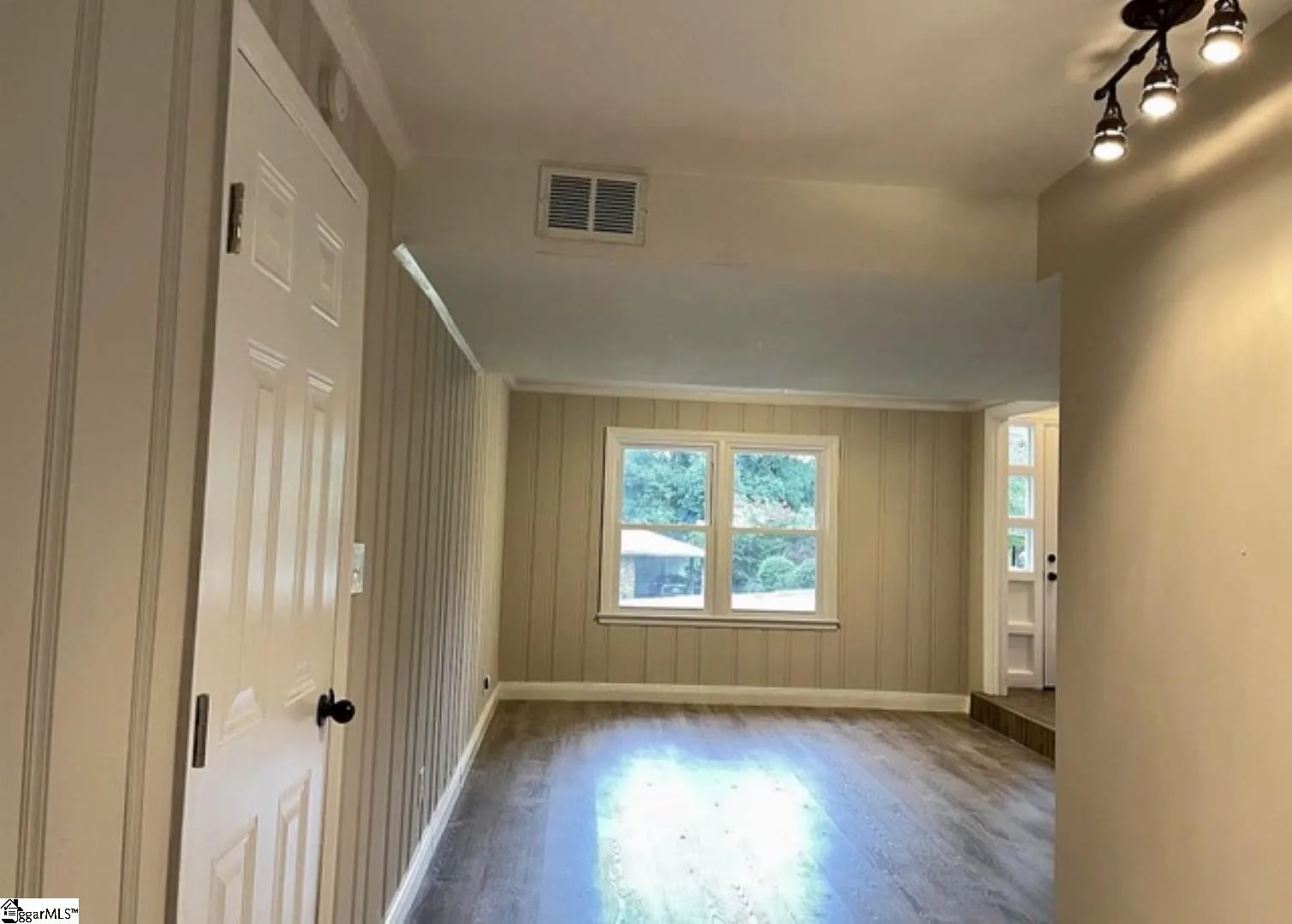 Property image 2 at 108 Marlboro Drive, Greenville, SC 29605