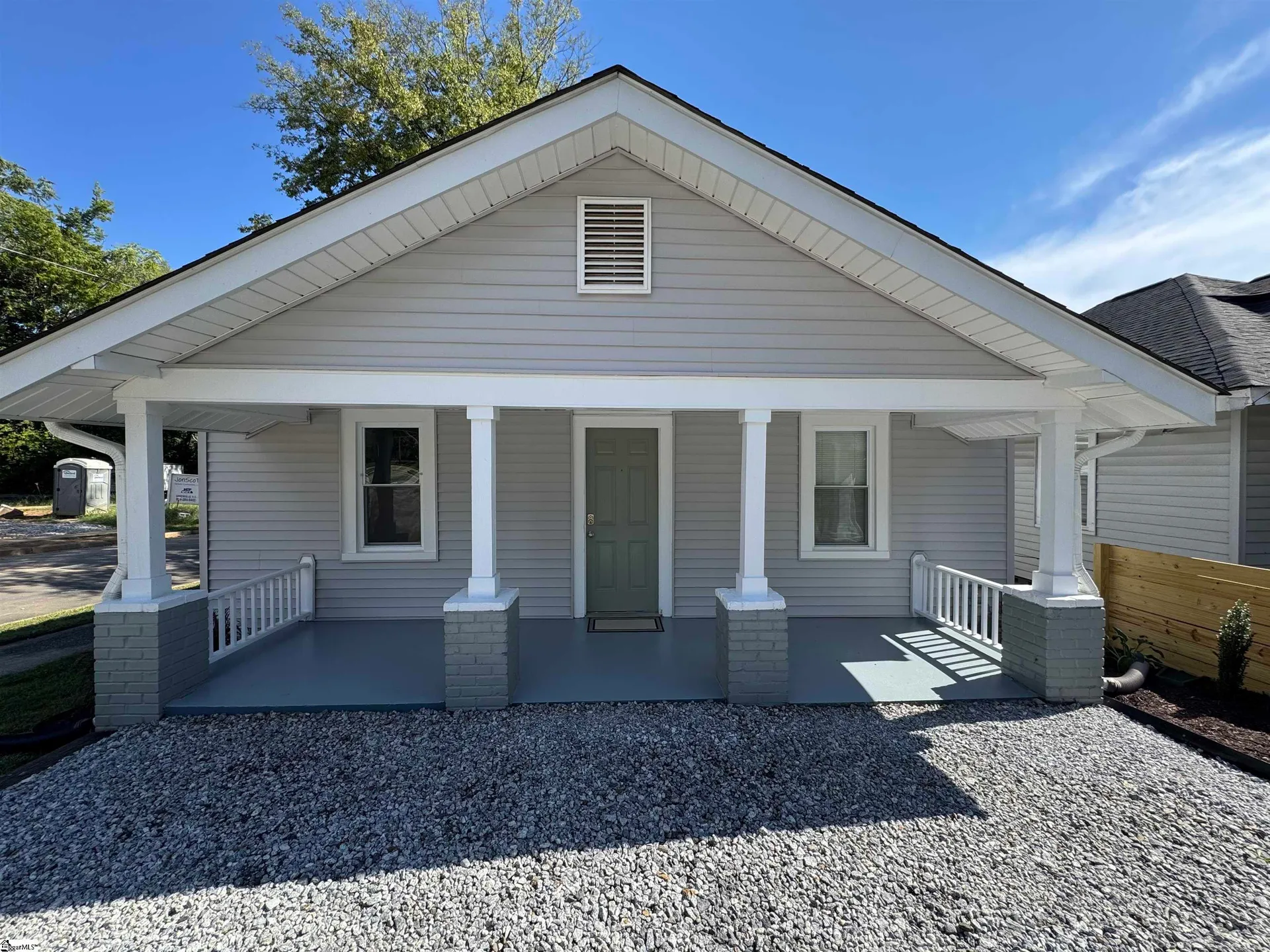 305 Frank Street