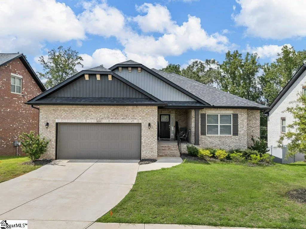 Property image 4 at 400 Rolling Waters Drive, Greenville, SC 29605