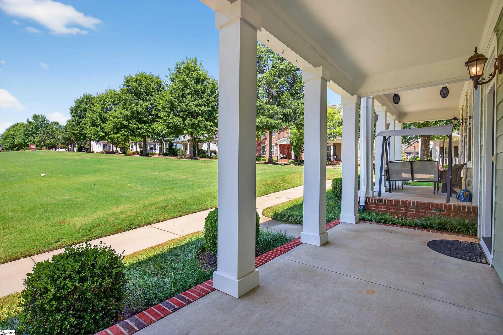 Property image 2 at 9 Shadwell Street, Greenville, SC 29607