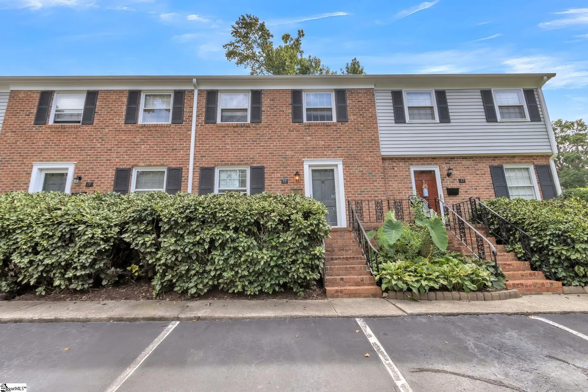 Property image 2 at 815 Edwards Road, Greenville, SC 29601