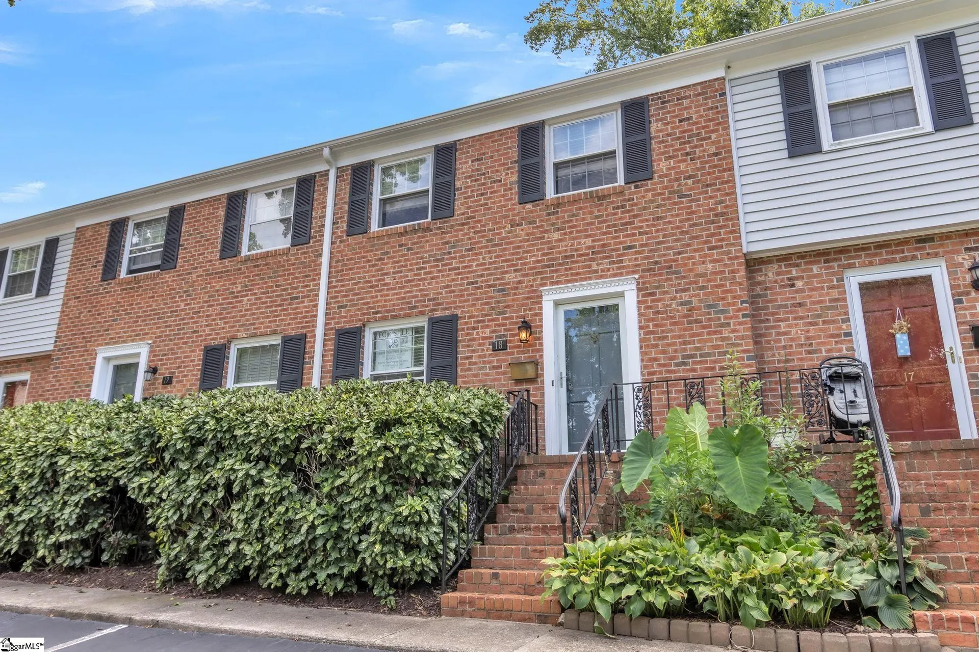 Property image 3 at 815 Edwards Road, Greenville, SC 29601
