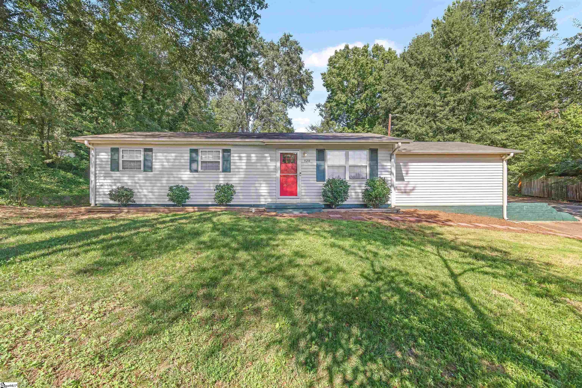 Augusta Acres, Greenville Community
