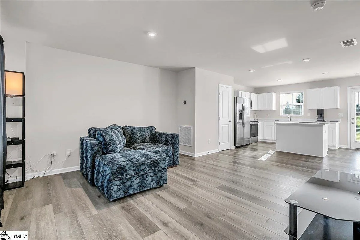 Property image 2 at 529 Maidstone Way, Piedmont, SC 29673