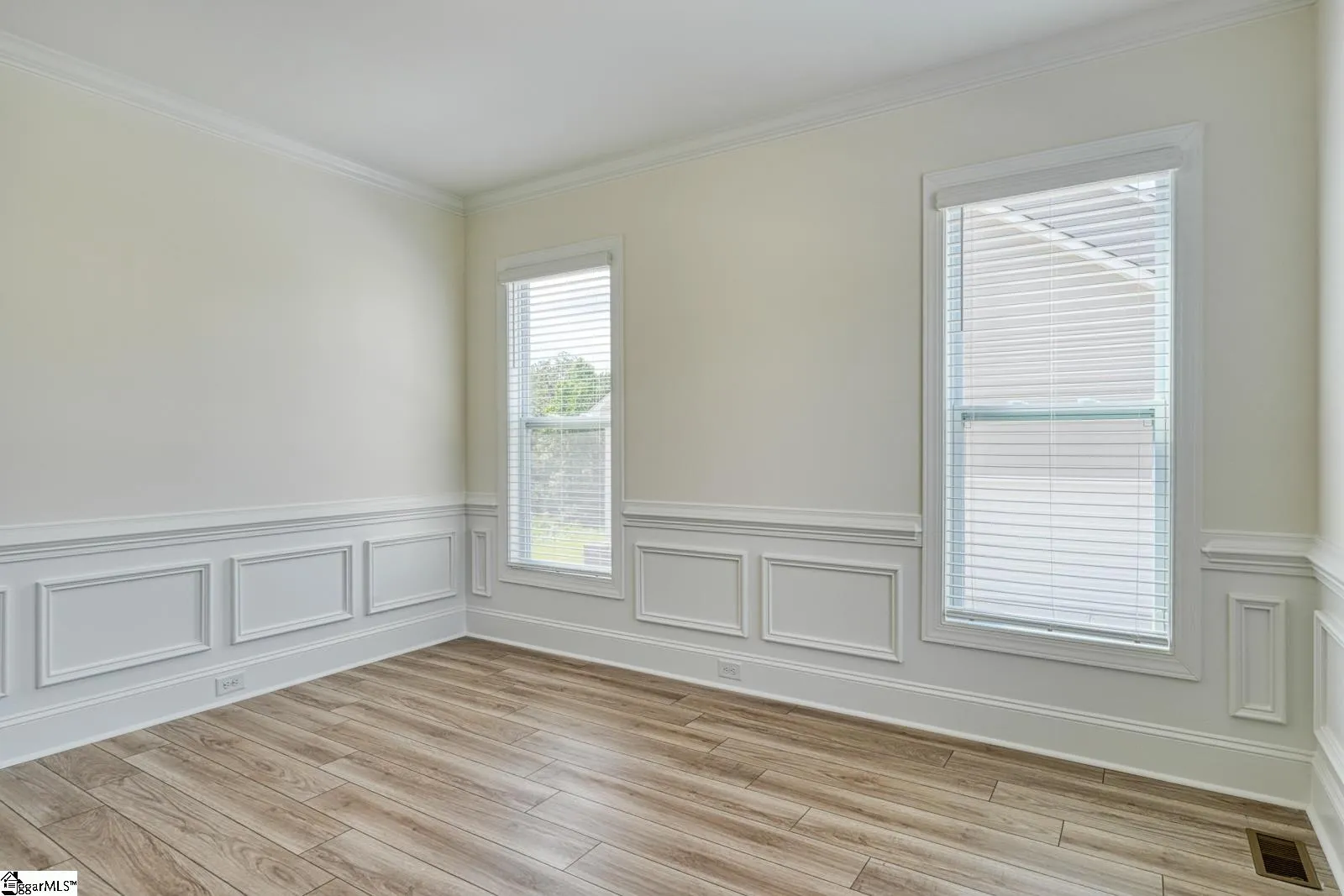 Property image 4 at 727 Enoree River Place, Greer, SC 29651