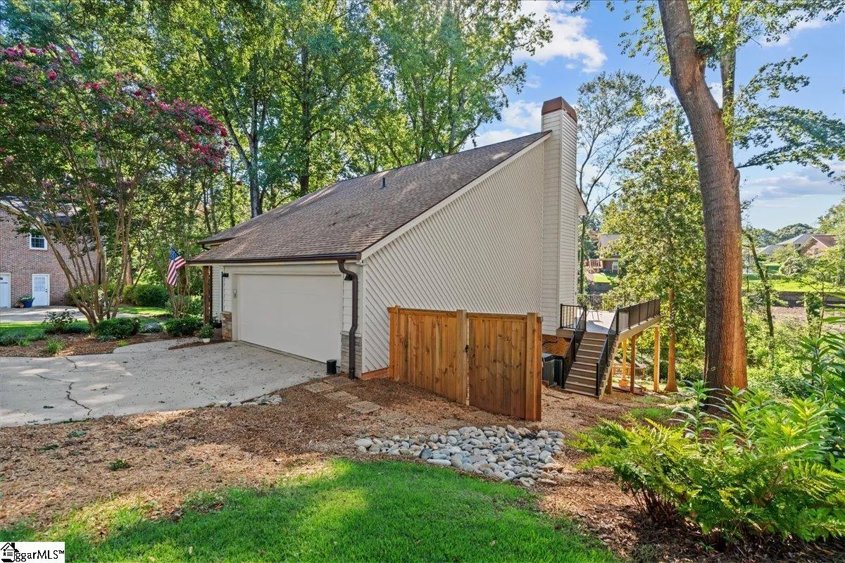 Property image 3 at 117 Shady Creek Court, Greer, SC 29650