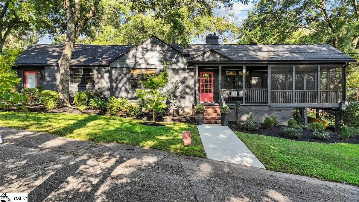 Property image 2 at 101 W Montclair Avenue, Greenville, SC 29609