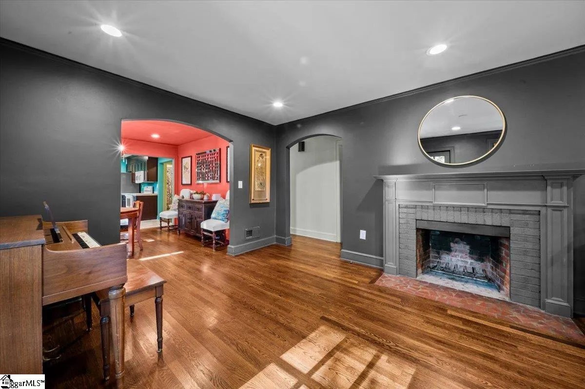 Property image 5 at 101 W Montclair Avenue, Greenville, SC 29609