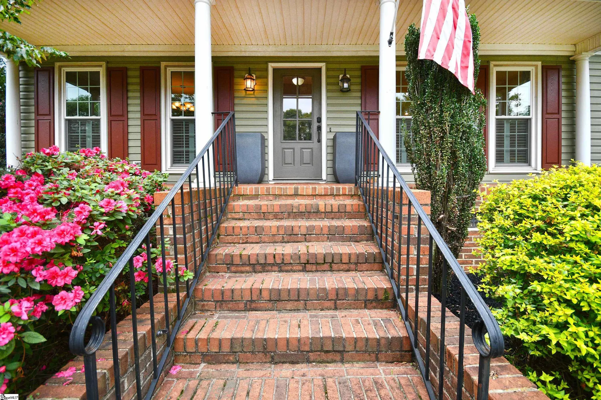 Property image 2 at 110 Forrester Creek Drive, Greenville, SC 29607
