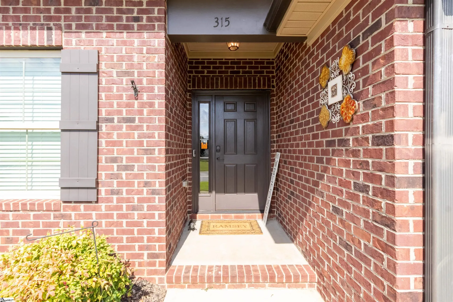 Property image 2 at 315 E Story Bush Lane, Inman, SC 29349