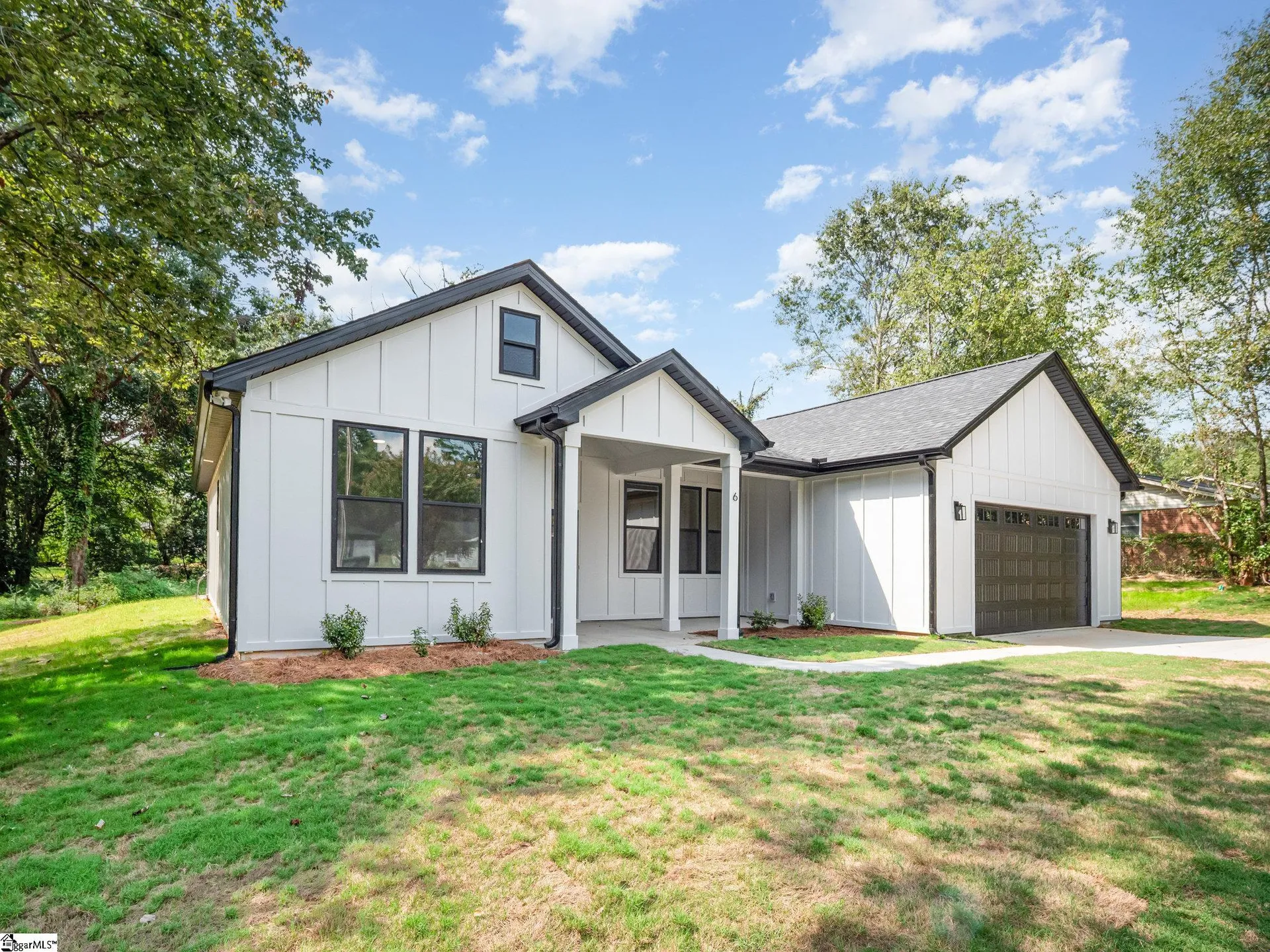 Property image 3 at 6 Gavin Place, Taylors, SC 29687