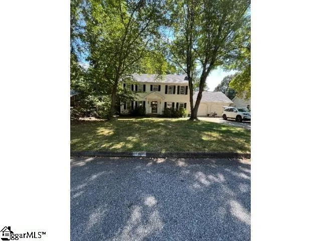 8 Pebble Stone Lane