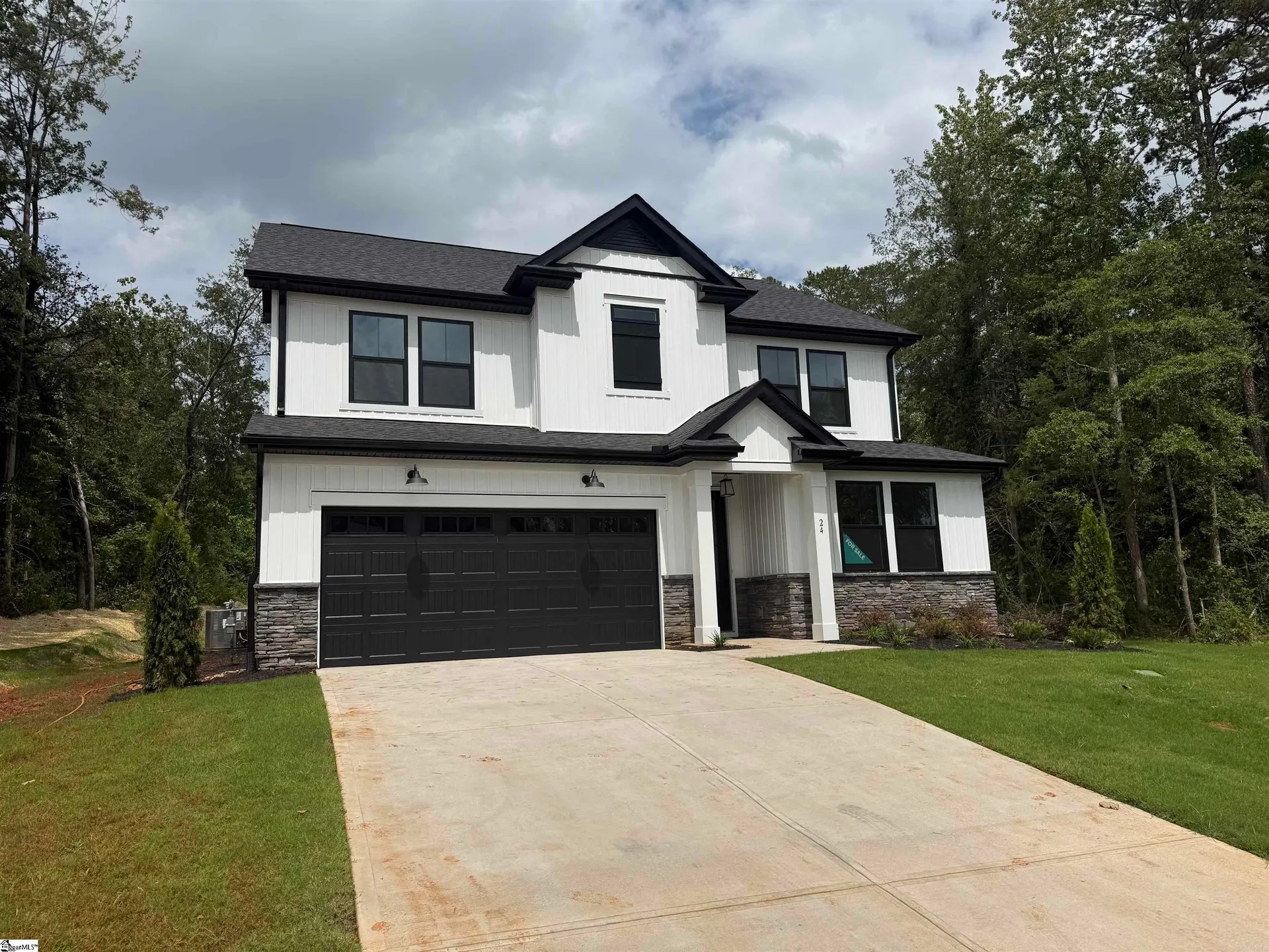 Property image 2 at 24 Criss Drive, Piedmont, SC 29673