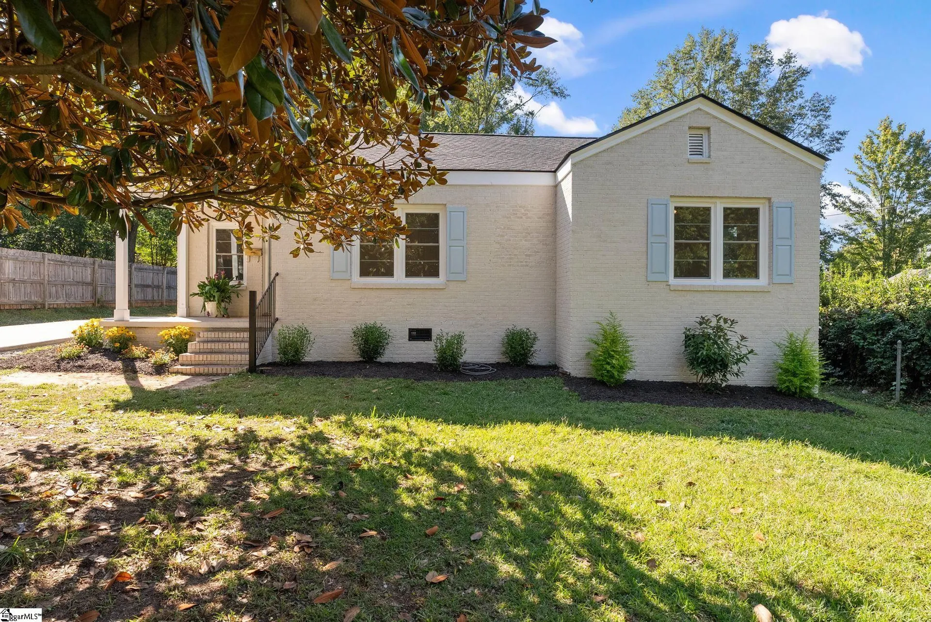 Property image 2 at 304 Wedgewood Drive, Greenville, SC 29609