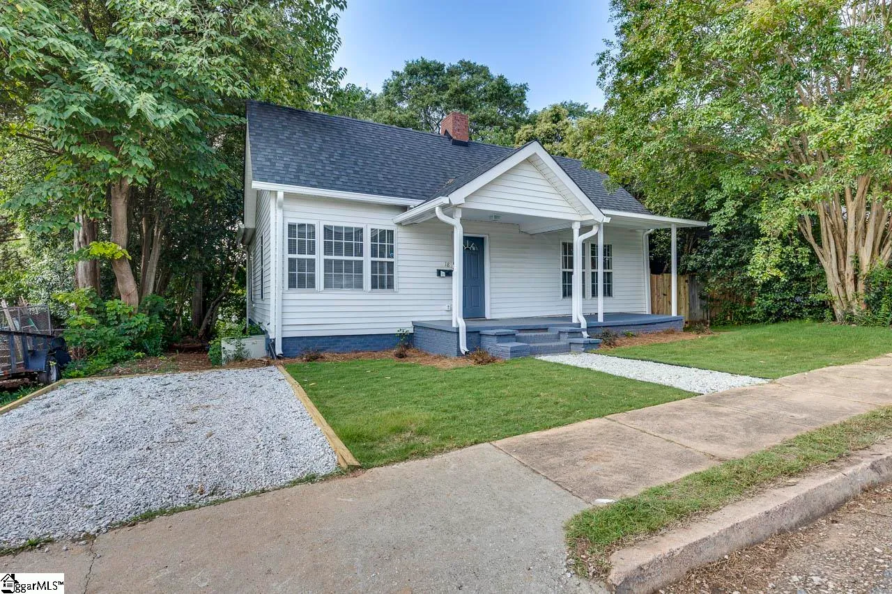 Property image 3 at 18 Taylor Street, Greenville, SC 29605