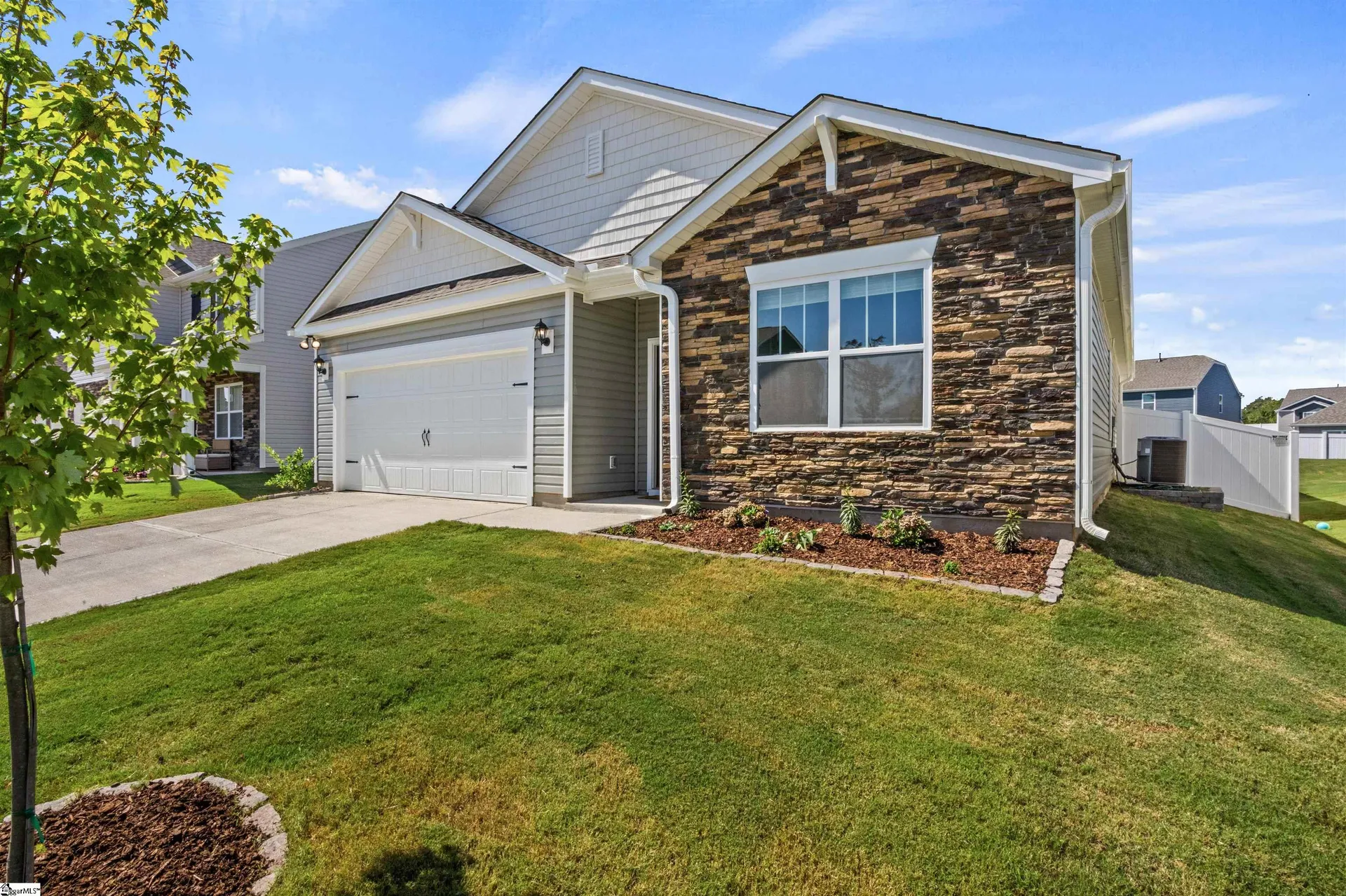 Property image 2 at 335 Glass Road, Piedmont, SC 29673