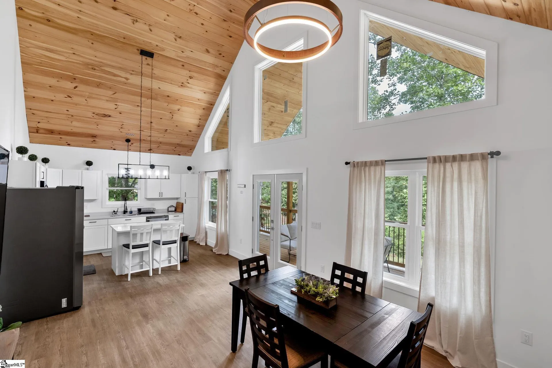 Property image 2 at 252 Dogwood Drive, Westminster, SC 29693