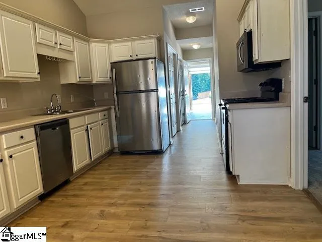 Property image 5 at 619 Heath Row Court, Moore, SC 29369