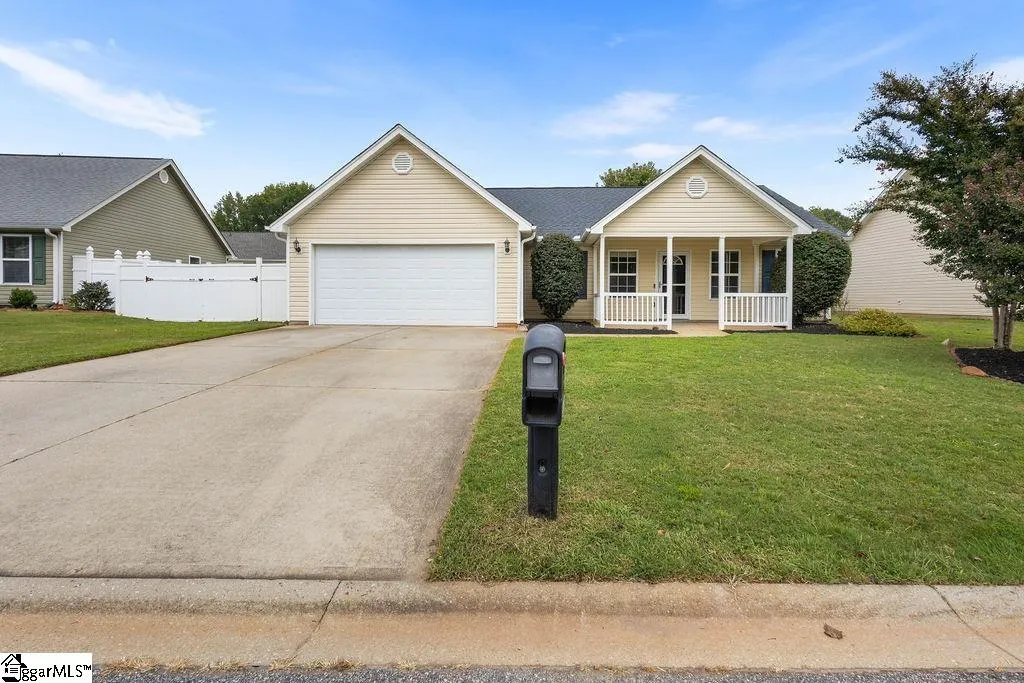 St. Mark's Pointe, Taylors Community