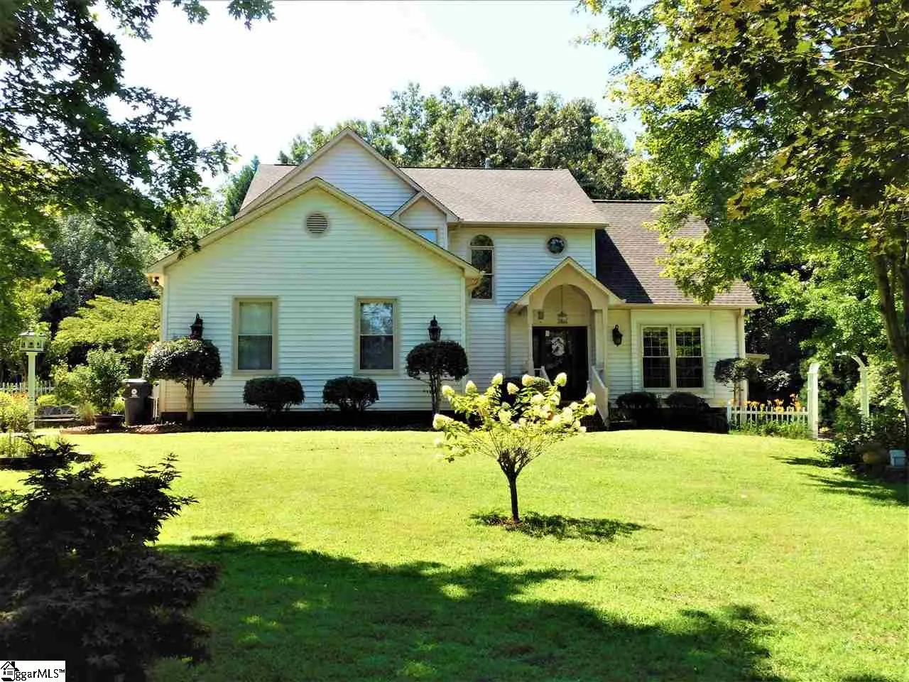 Property image 2 at 102 Lex Court, Greer, SC 29651