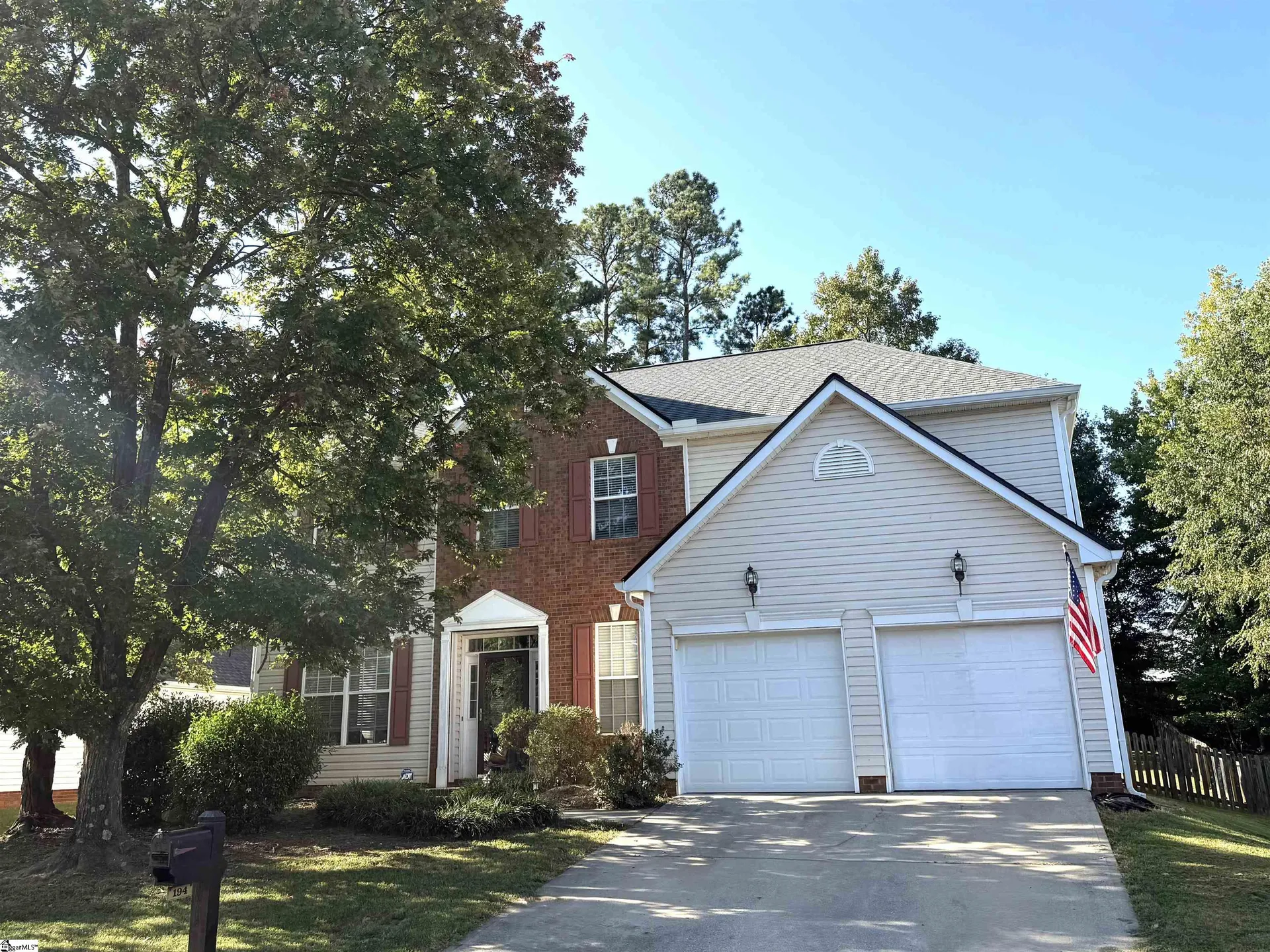 Property image 2 at 194 Birkhall Circle, Greenville, SC 29605