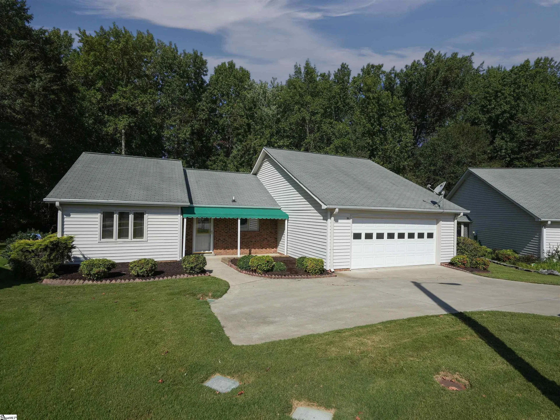 21 Creekdale Court