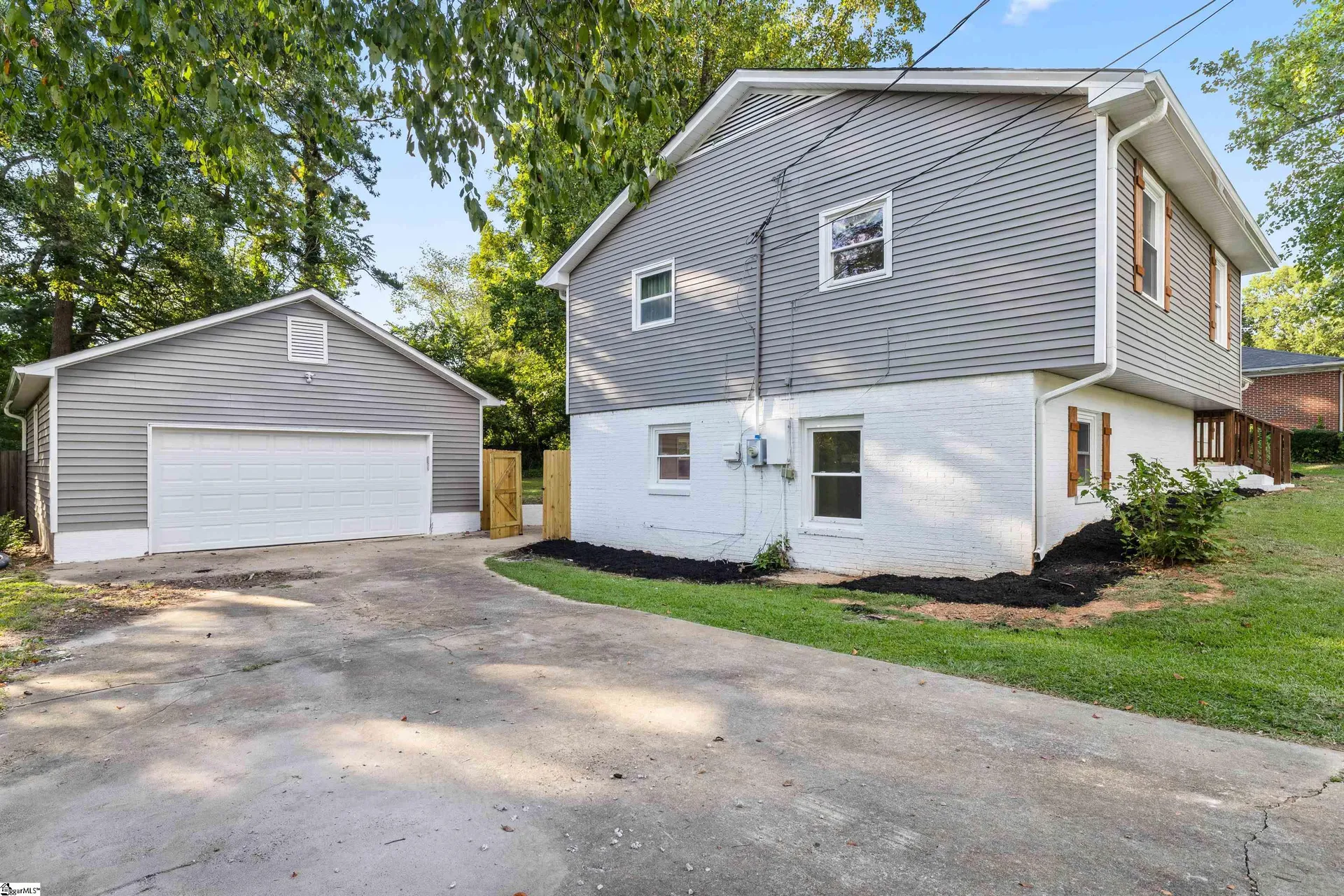 Property image 4 at 127 Waddell Road, Greenville, SC 29609