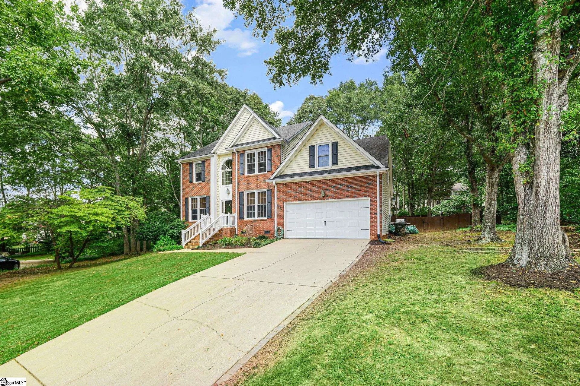 Property image 2 at 6 Woodbluff Place, Simpsonville, SC 29680