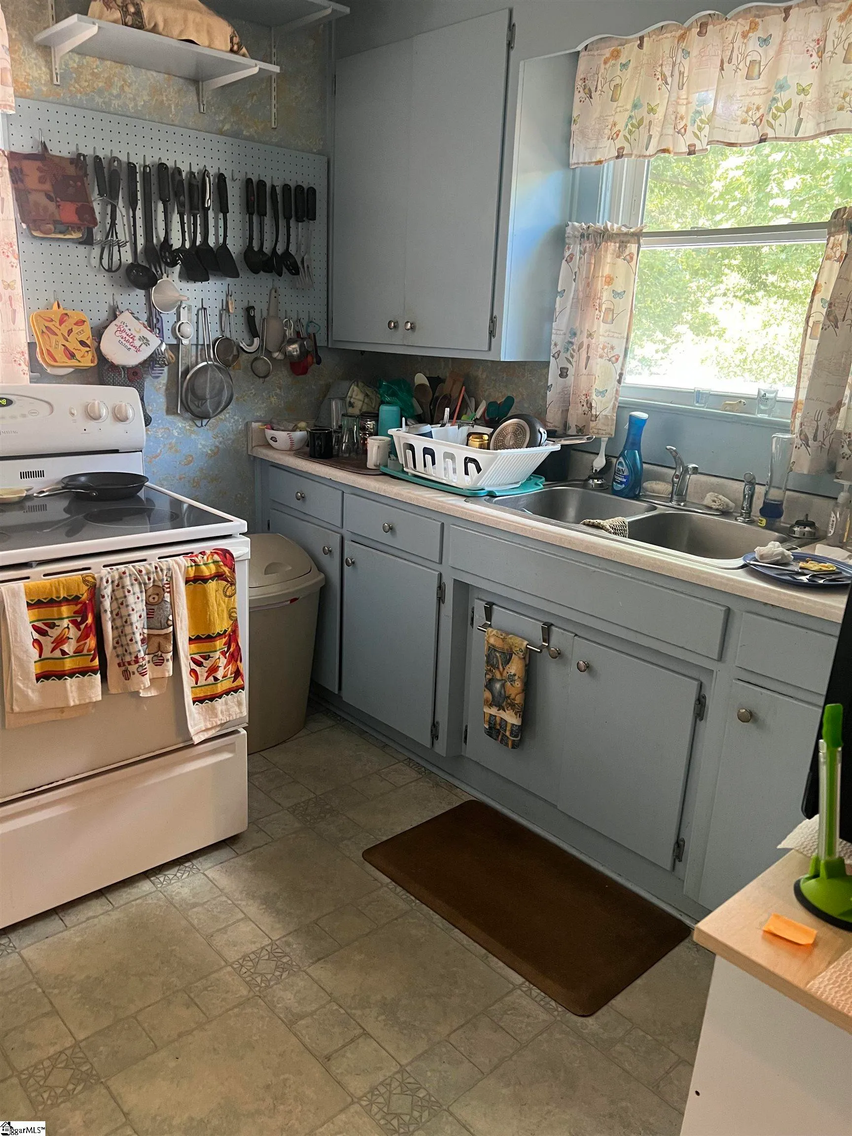 Property image 3 at 153 White Oak Road, Spartanburg, SC 29301