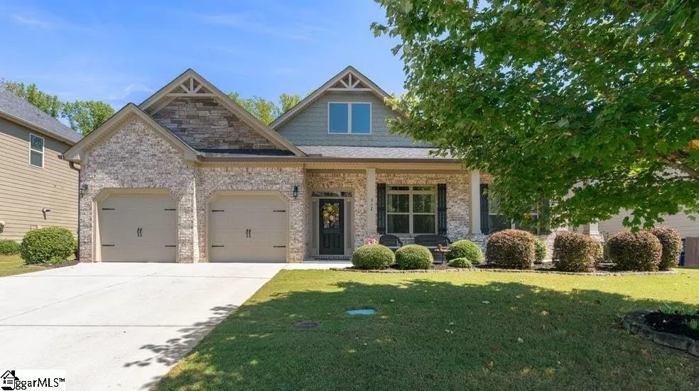 212 Meritta Trail
