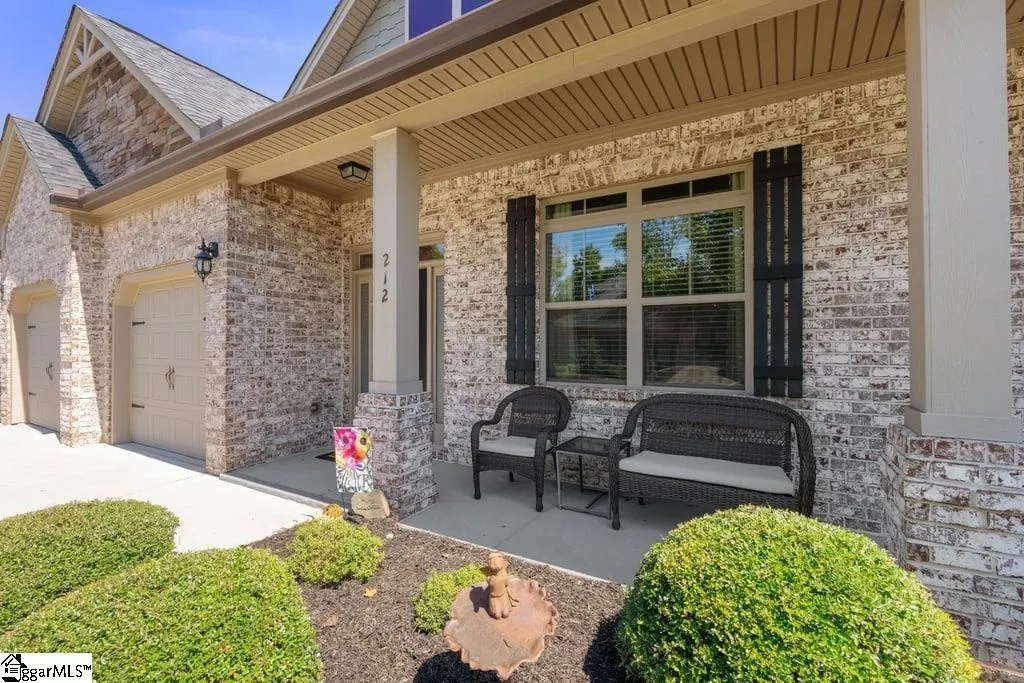 Property image 3 at 212 Meritta Trail, Greenville, SC 29615