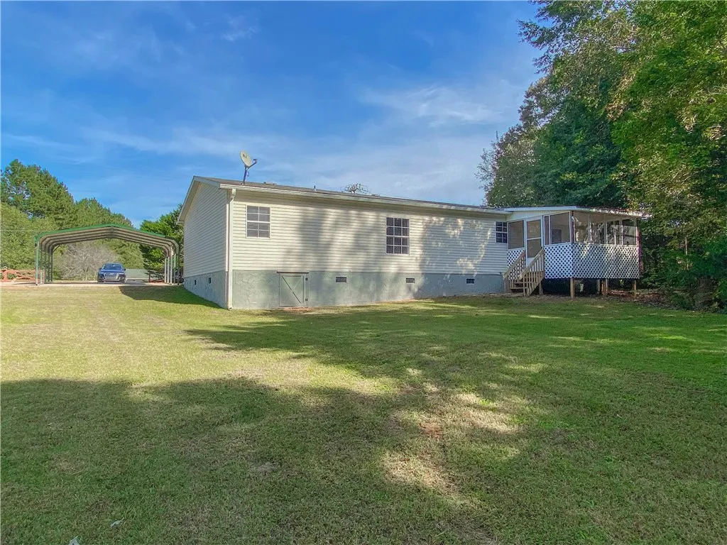 Property image 2 at 702 Poplar Springs Road, Westminster, SC 29693