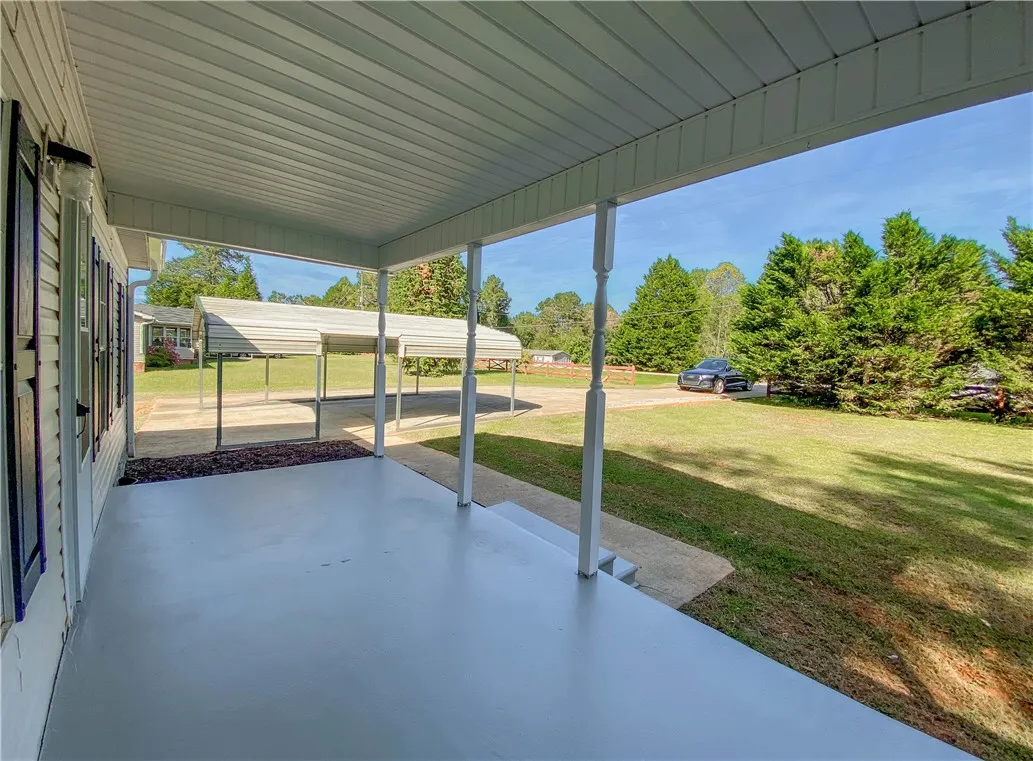 Property image 5 at 702 Poplar Springs Road, Westminster, SC 29693