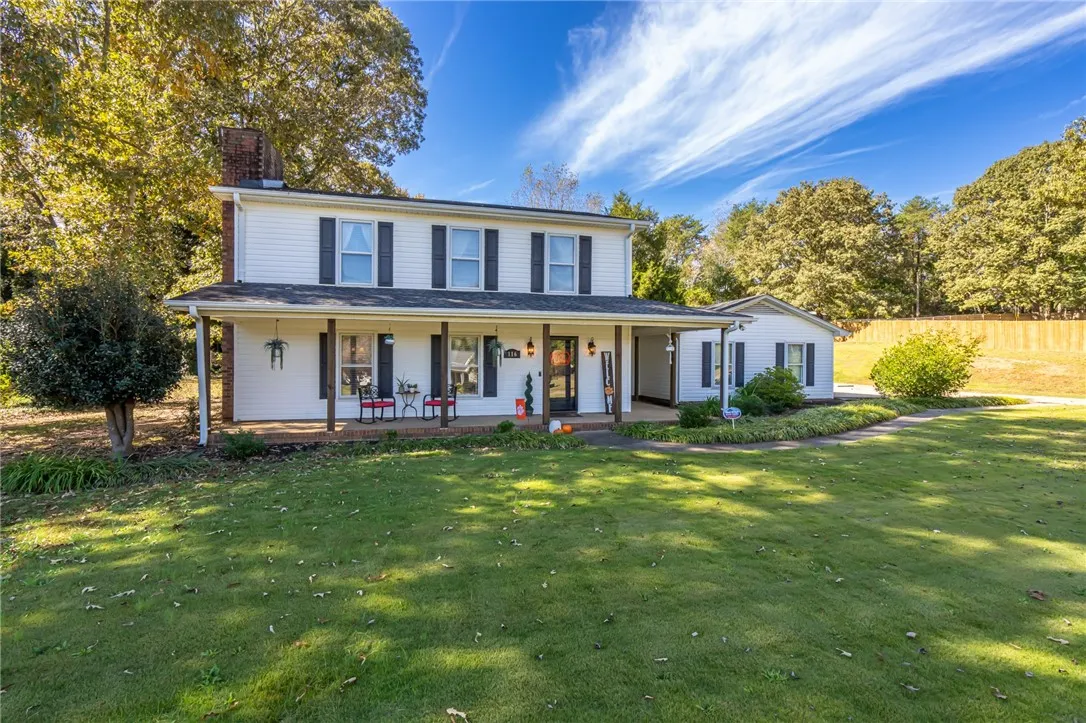 116 Sedgewood Court
