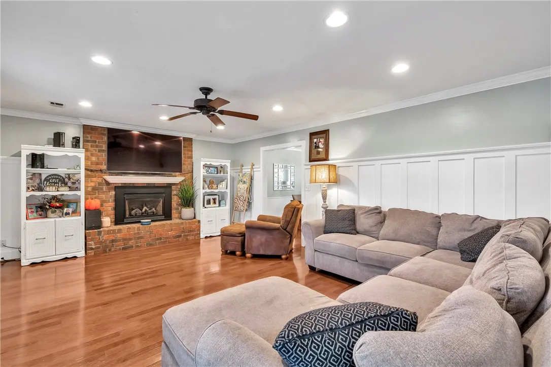 Property image 4 at 116 Sedgewood Court, Easley, SC 29642