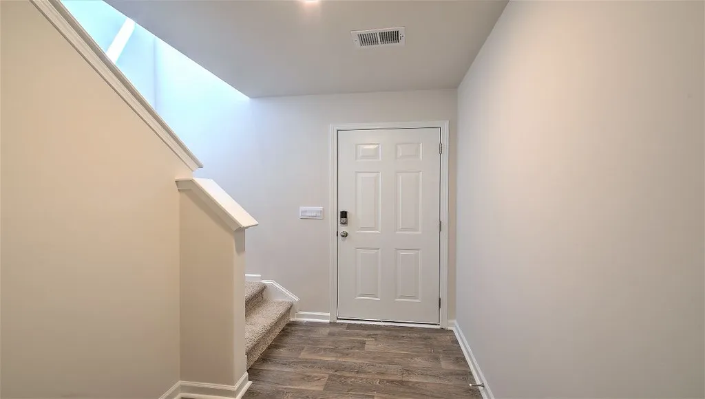 Property image 3 at 308 Oakmont Valley Trail, Seneca, SC 29678