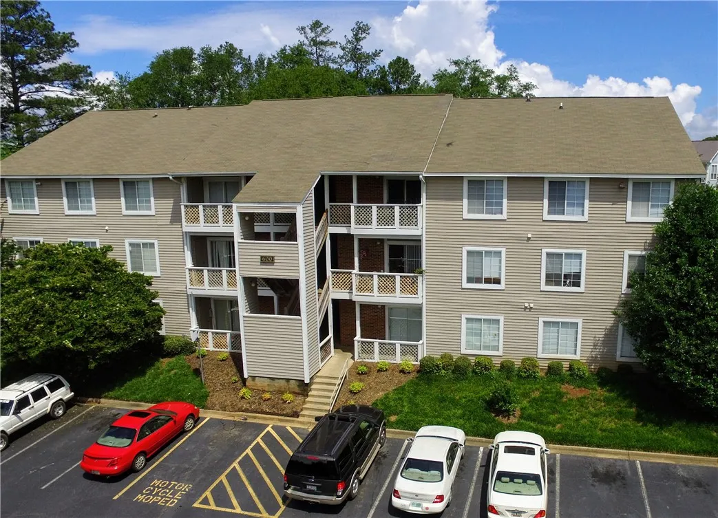 Property image 2 at 220 Elm Unit 121 Street, Clemson, SC 29631