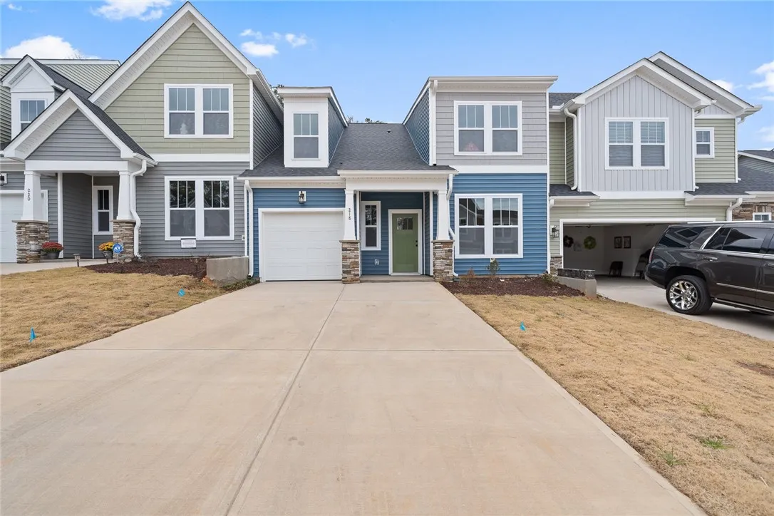 Property image 1 at 218 Rosecroft Drive, Easley, SC 29642