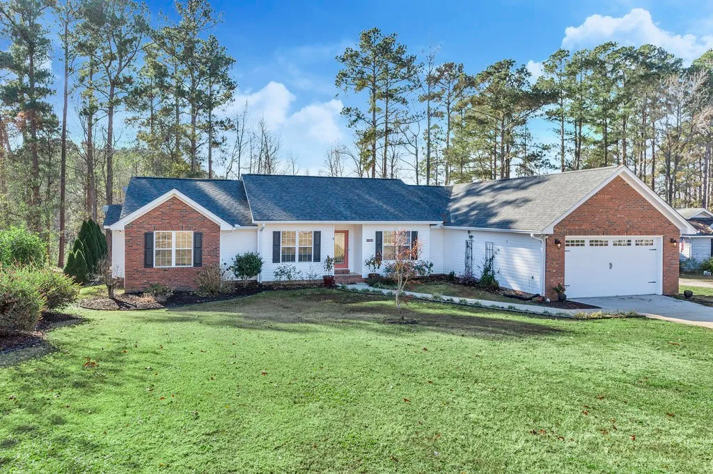 Property image 2 at 224 Sandy Shores Circle, Townville, SC 29689