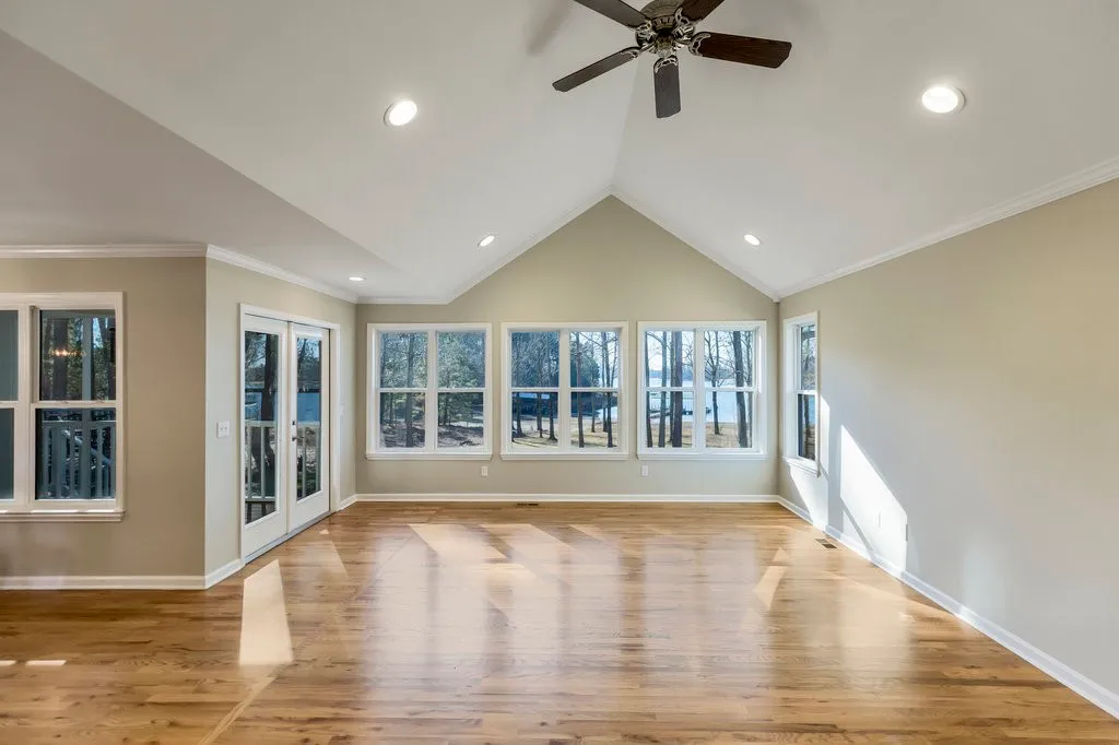 Property image 3 at 224 Sandy Shores Circle, Townville, SC 29689