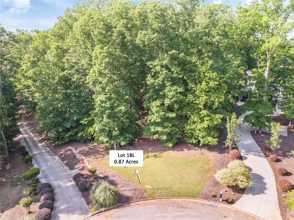 Property image 2 at 18L Greystoke Cove, Seneca, SC 29678