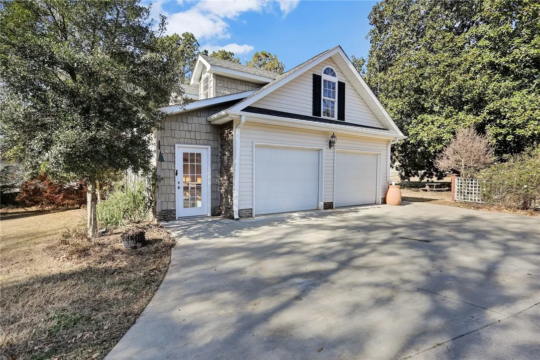 Property image 2 at 107 Saint Lukes Circle, Easley, SC 29642