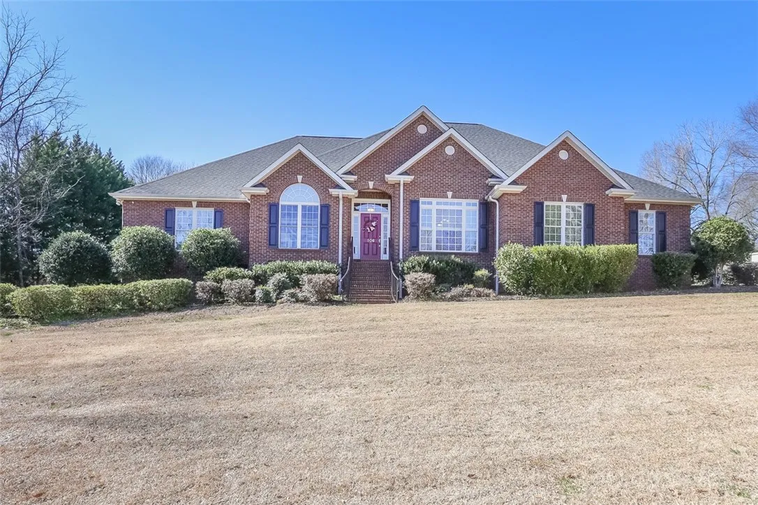 Property image 1 at 106 Chasewater Drive, Anderson, SC 29621