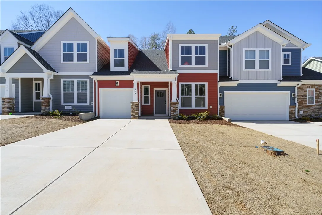 Property image 1 at 228 Rosecroft Drive, Easley, SC 29642