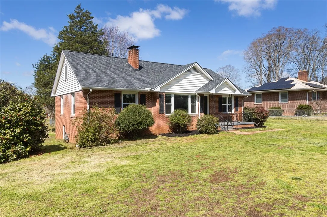 Property image 3 at 3212 Howland Drive, Anderson, SC 29626