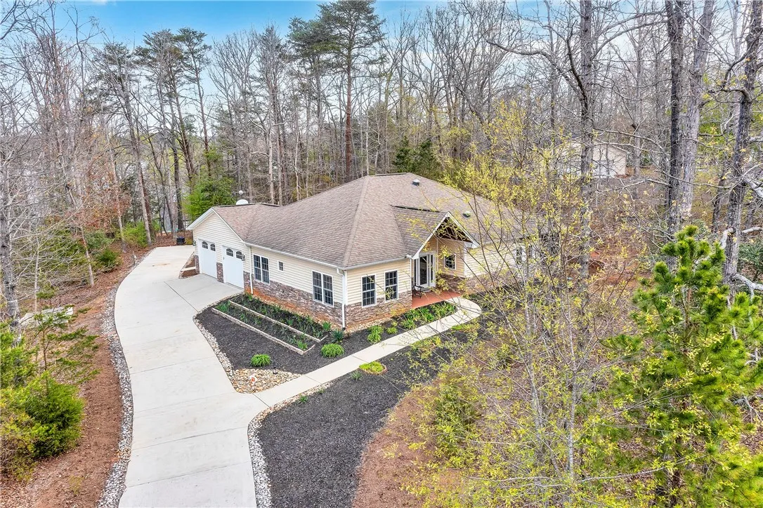 117 Laurel Lane