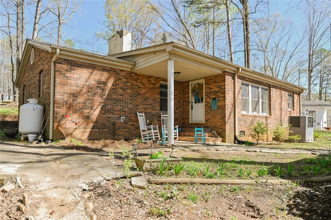 Property image 2 at 350 Wild Rose Lane, Seneca, SC 29678