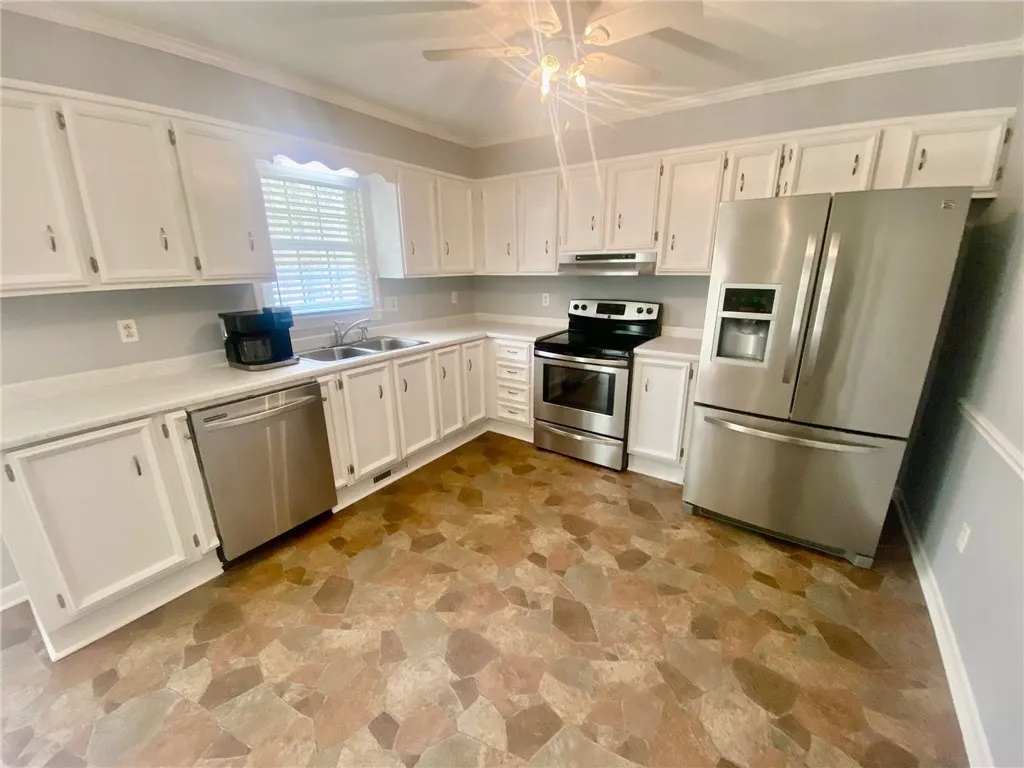 Property image 5 at 113 Slawson Drive, Williamston, SC 29697
