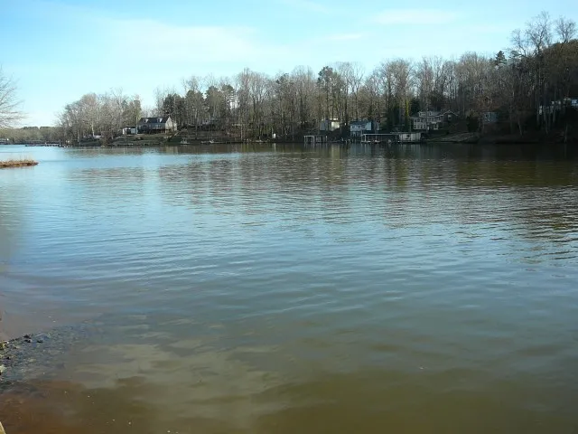 140 Waterside Drive